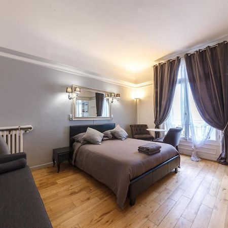 Private Studio - Avenue Des Champs-Elysees Apartment Paris Ngoại thất bức ảnh